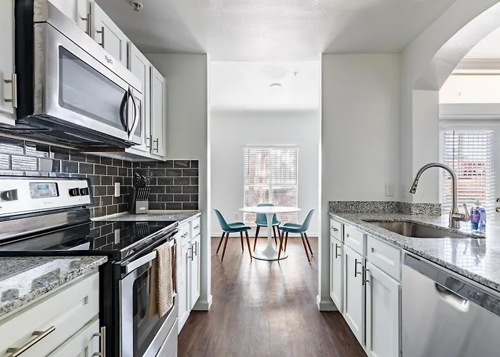 Landing - The Henderson Apartment *