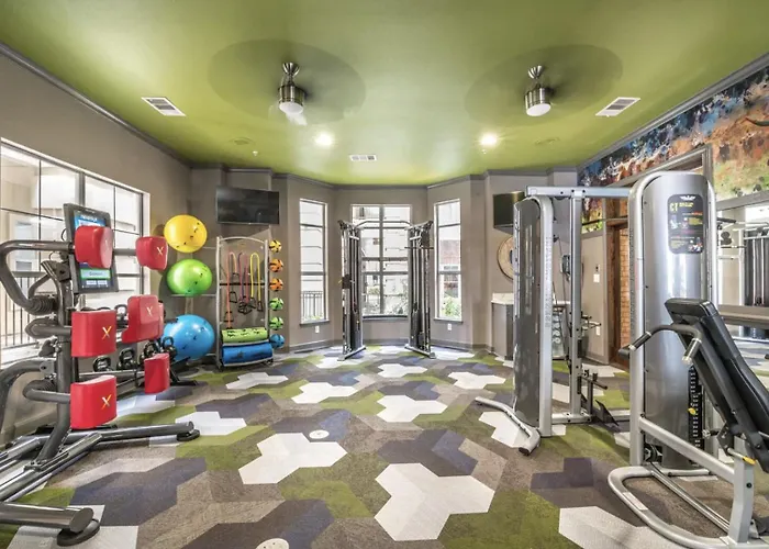 Apartment Landing - The Henderson Fort Worth